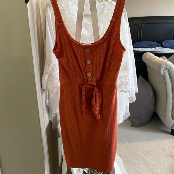 Burnt orange bodycon dress - Picture 2 of 2
